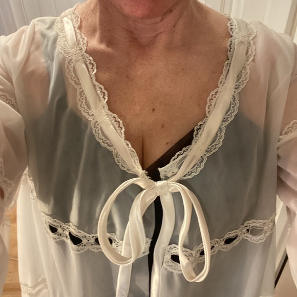 Vintage lingerie lace robe white see-through women’s small - Picture 3 of 10